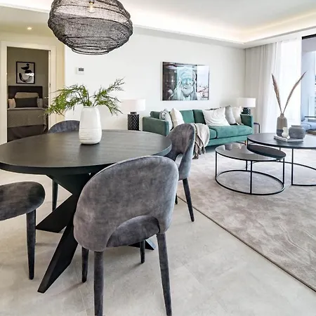 Inf42M- Modern City Apartment, Families Only Estepona Exterior photo